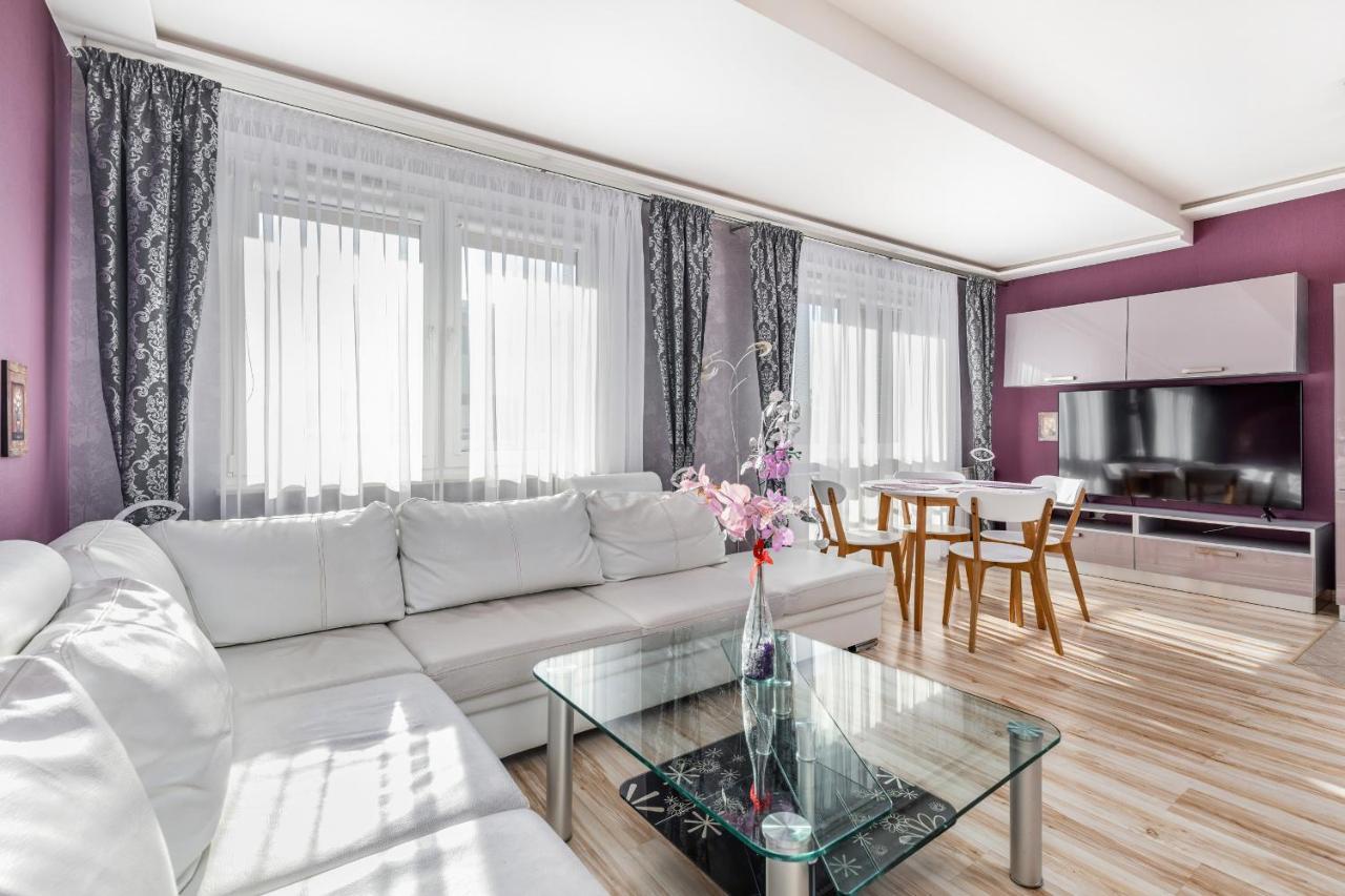 Osiedle Bocianie Gniazdo By Noclegi Renters Kolobrzeg Ngoại thất bức ảnh