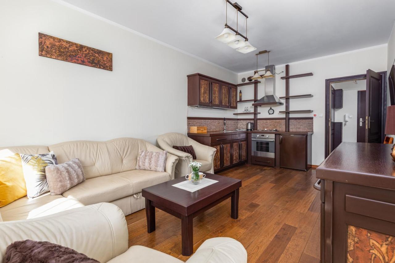 Osiedle Bocianie Gniazdo By Noclegi Renters Kolobrzeg Ngoại thất bức ảnh